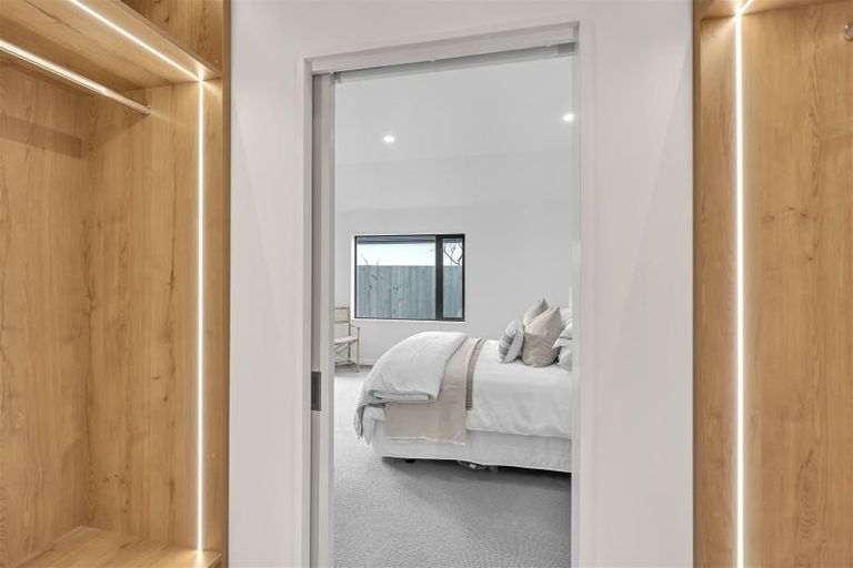 Photo of property in 2/15 Wai-iti Terrace, Burnside, Christchurch, 8053