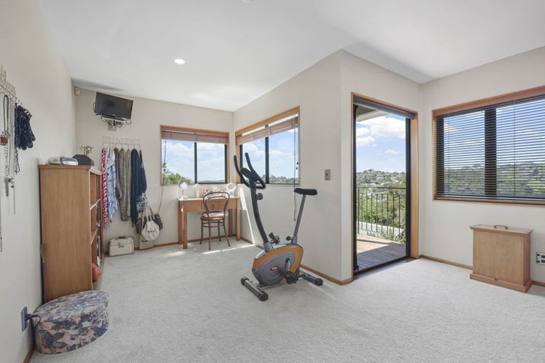 Photo of property in 31 Durness Place, Red Beach, 0932