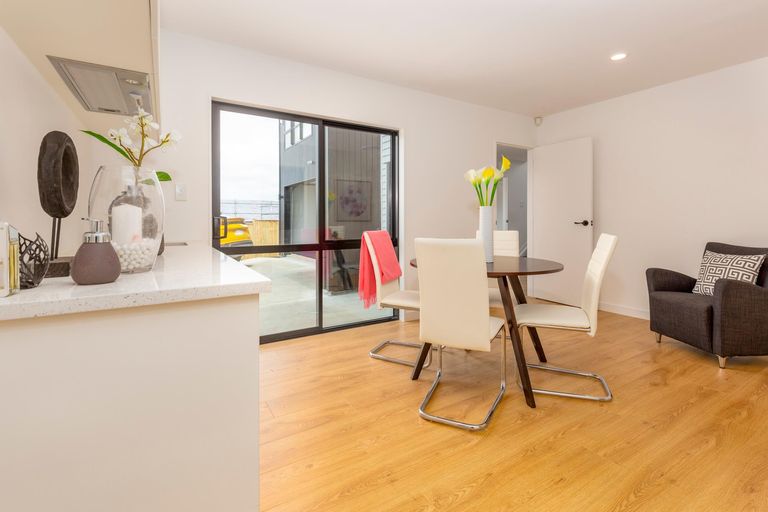 Photo of property in 6a Waitahu Rise, Pukekohe, 2120