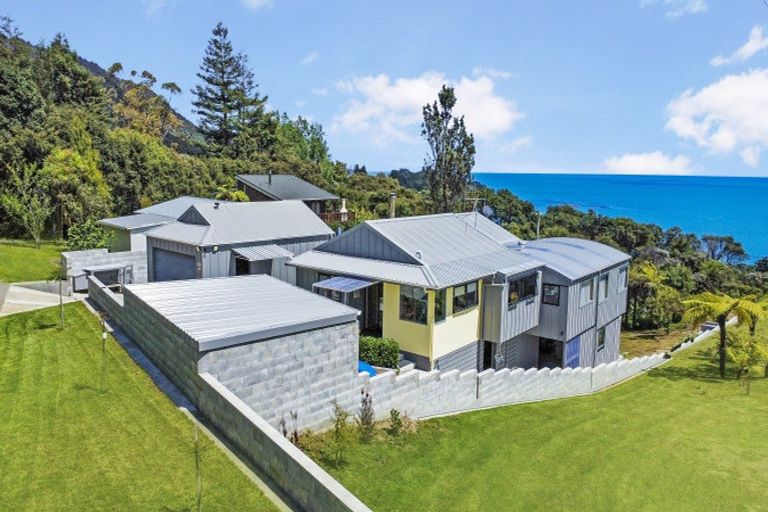 Photo of property in 8336 State Highway 35, Whanarua Bay, Opotiki, 3199