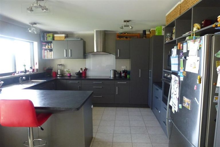 Photo of property in 4 Guthrie Court, Bulls, 4818