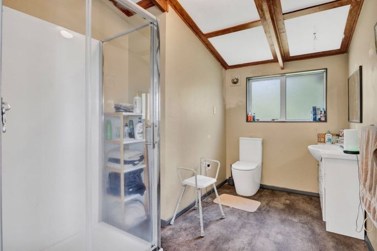 Photo of property in 11 High Street, Eltham, 4322