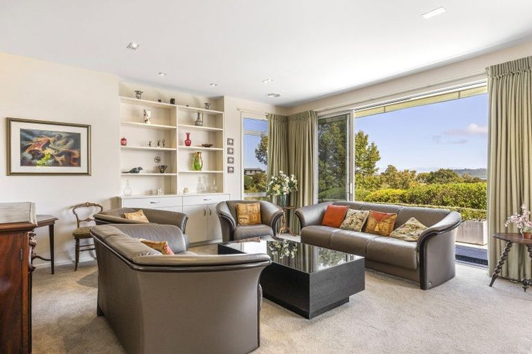 Photo of property in 30 Karapoto Lane, Rainbow Point, Taupo, 3330