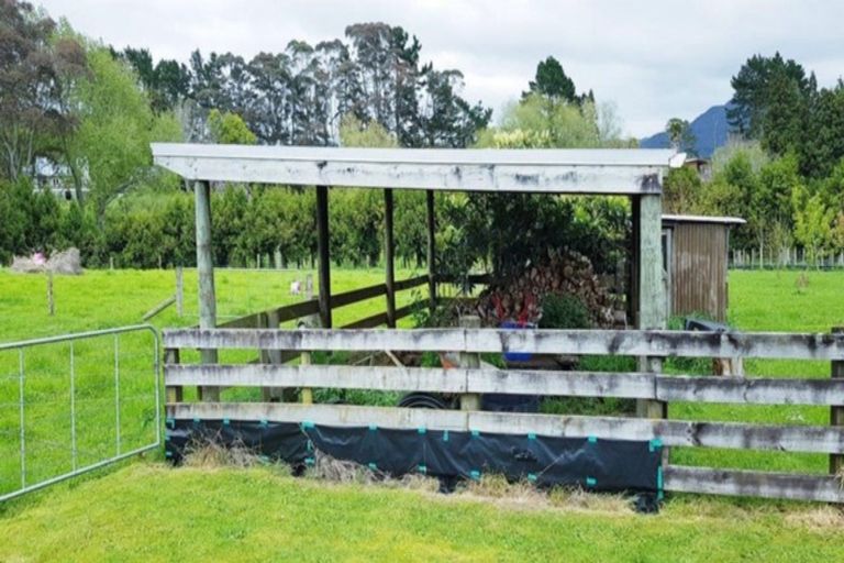 Photo of property in 26 Hollis Road, Waikino, Waihi, 3682