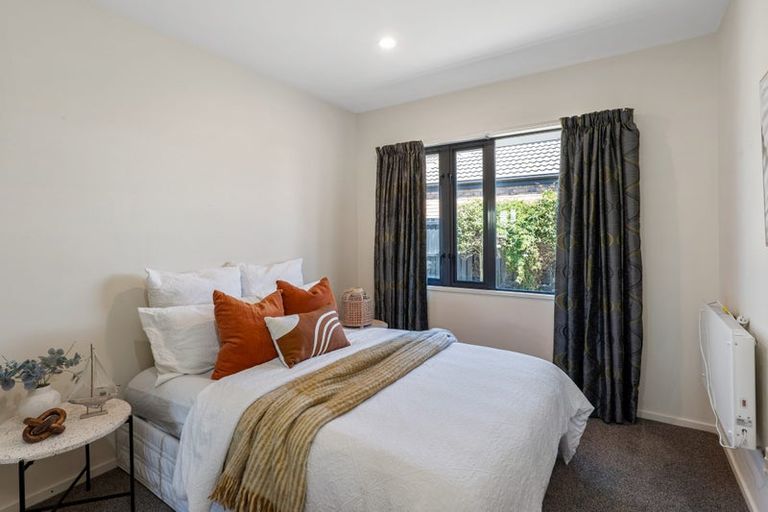 Photo of property in 1/66 Broadhaven Avenue, Parklands, Christchurch, 8083
