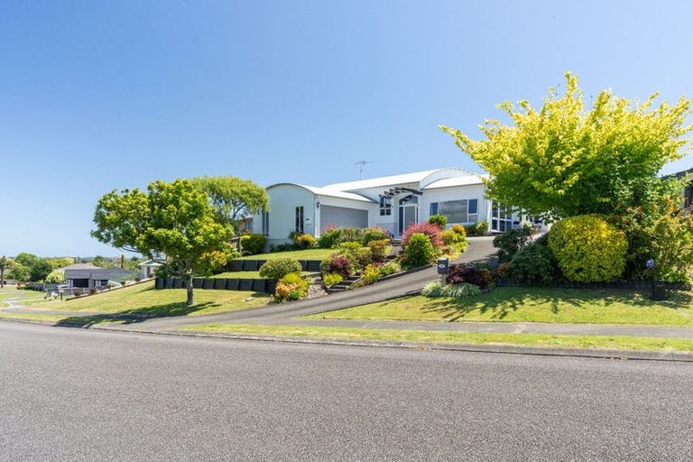 Photo of property in 9 Claremont Rise, Levin, 5510
