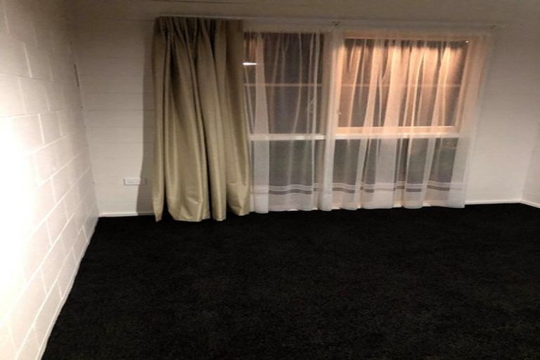 Photo of property in 12b Woodleigh Street, Frankleigh Park, New Plymouth, 4310