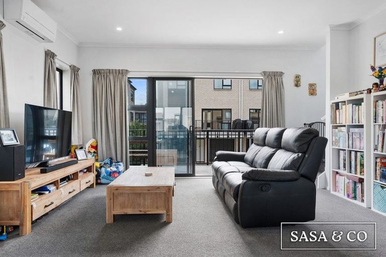 Photo of property in 1 Taruna Lane, Manukau, Auckland, 2104