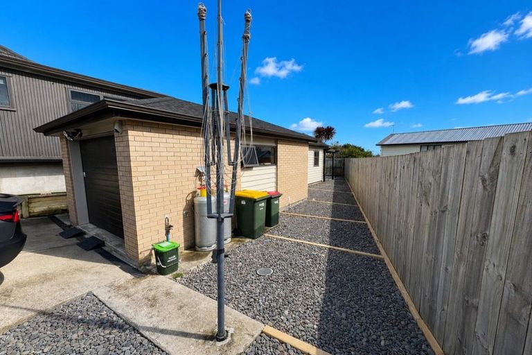 Photo of property in 3 Juvena Place, Clover Park, Auckland, 2019