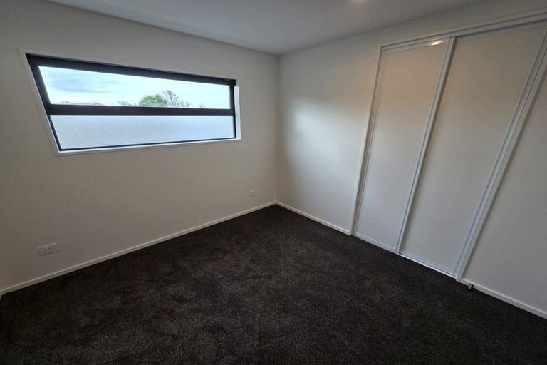 Photo of property in 1/174 Olliviers Road, Phillipstown, Christchurch, 8011
