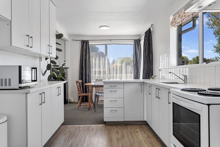 Photo of property in 63 Orrick Crescent, Avondale, Christchurch, 8061