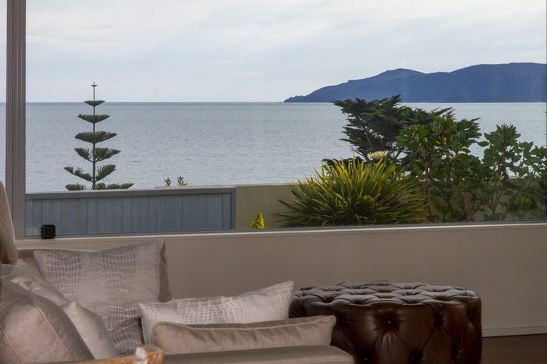 Photo of property in 1 The Palms, Raumati Beach, Paraparaumu, 5032