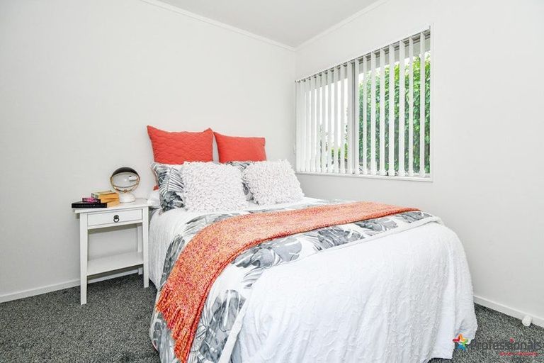 Photo of property in 183 Coxhead Road, Wattle Downs, Auckland, 2103