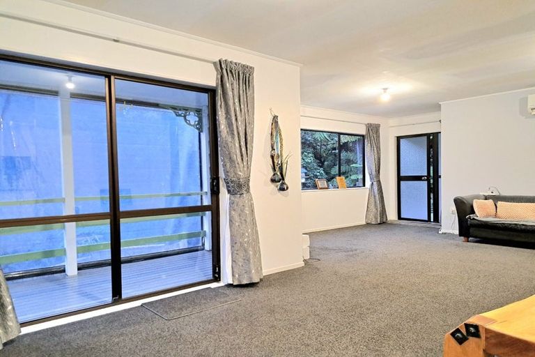 Photo of property in 23b Kennedy Grove, Stokes Valley, Lower Hutt, 5019