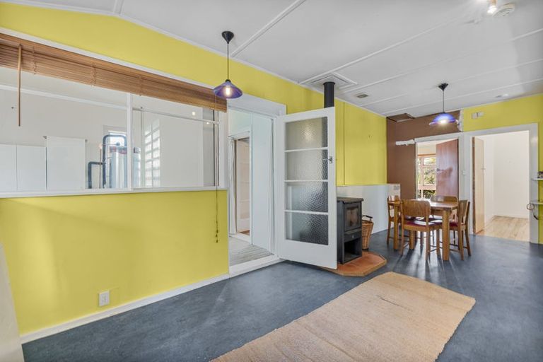 Photo of property in 13 Effingham Street, North New Brighton, Christchurch, 8083