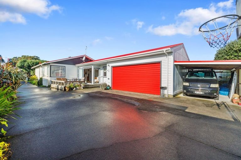 Photo of property in 24 Richmond Street, Fitzroy, New Plymouth, 4312