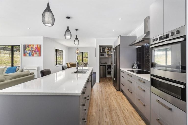 Photo of property in 750 Moonshine Hill Road, Moonshine Valley, Porirua, 5381