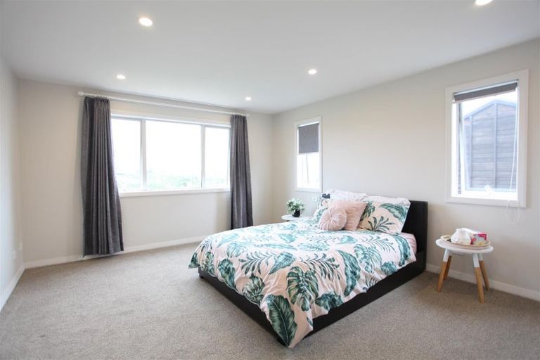 Photo of property in 61 Bayvista Drive, Karaka, Papakura, 2113