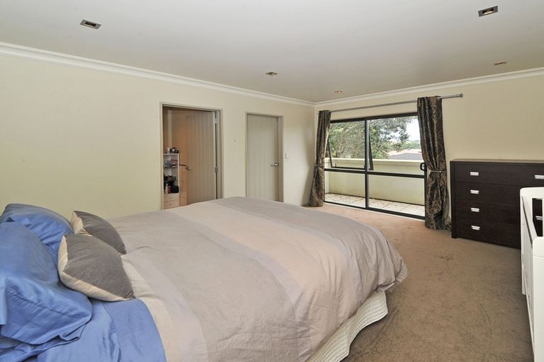 Photo of property in 257 Hill Road, The Gardens, Auckland, 2105