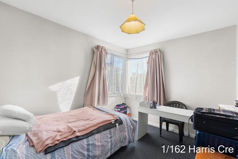 Photo of property in 2/162 Harris Crescent, Papanui, Christchurch, 8053