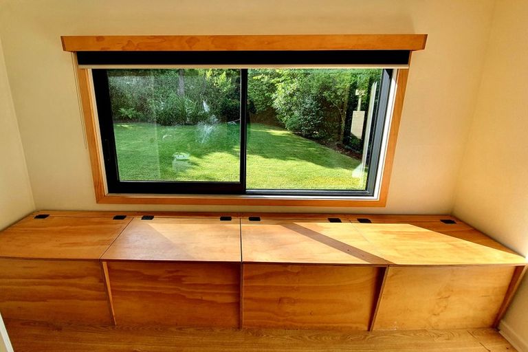 Photo of property in 48 Awarua Road, Otatara, Invercargill, 9879