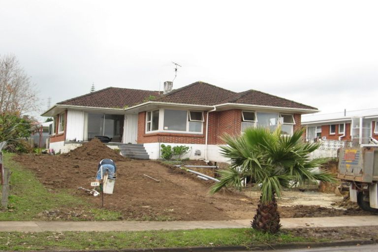 Photo of property in 122 Ti Rakau Drive, Pakuranga, Auckland, 2010