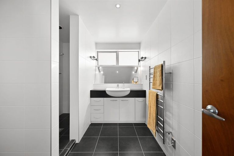 Photo of property in 66 Rototuna Road, Rototuna, Hamilton, 3210