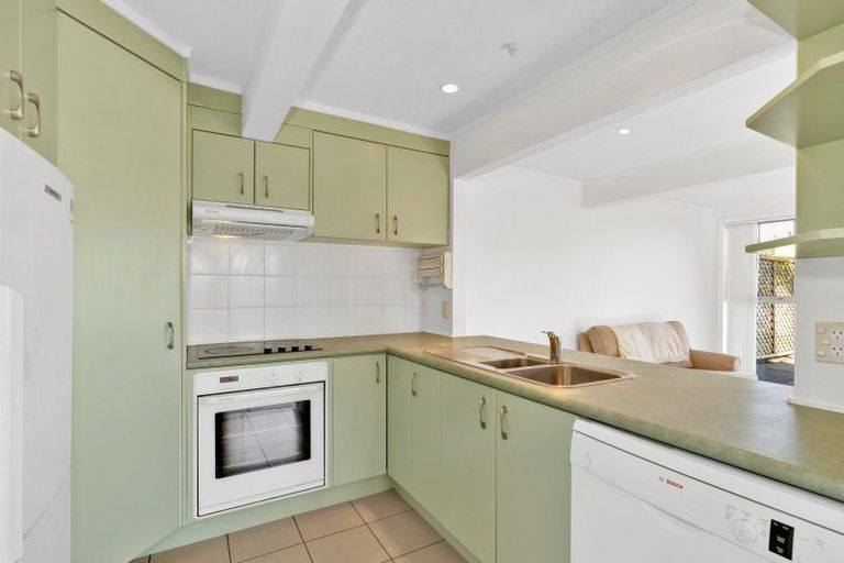 Photo of property in 28 Kurapari Road, Kerikeri, 0294