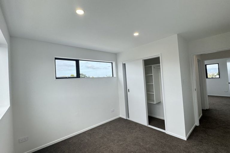 Photo of property in 252a Great North Road, Henderson, Auckland, 0612