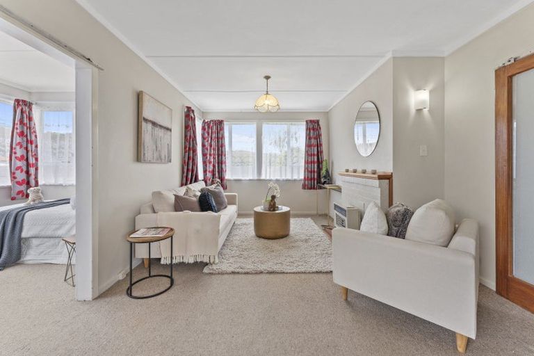 Photo of property in 15 Burcham Street, Taita, Lower Hutt, 5011