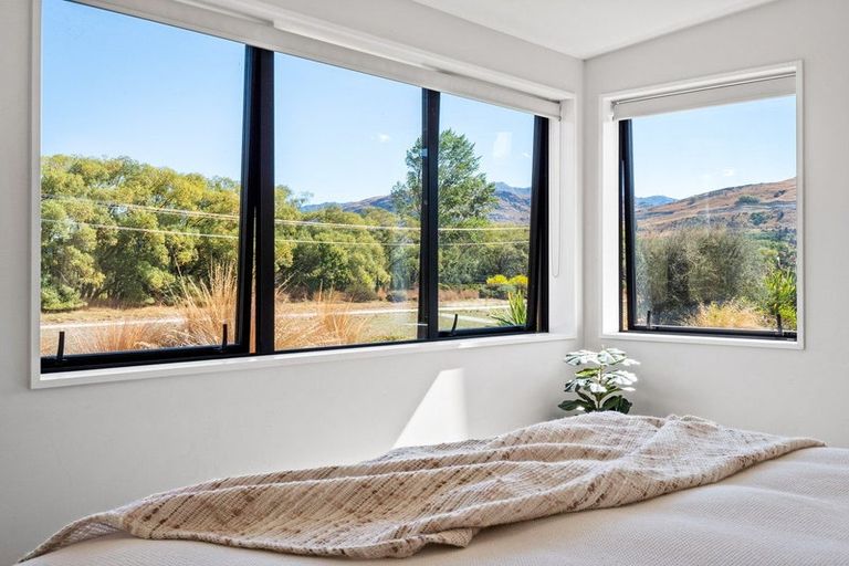 Photo of property in 29 Headley Drive, Lower Shotover, Queenstown, 9304