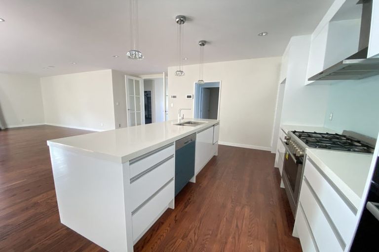 Photo of property in 43 Remuremu Street, Long Bay, Auckland, 0630