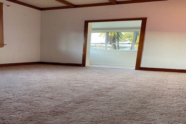 Photo of property in 1010 Plunket Street, Saint Leonards, Hastings, 4120