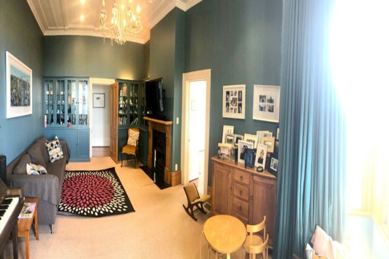 Photo of property in 19 Huapai Street, Onehunga, Auckland, 1061