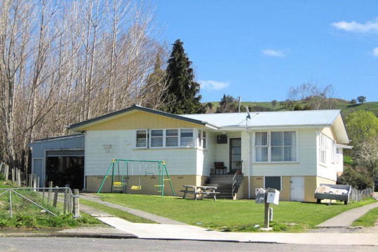 Photo of property in 6 Kingfisher Place, Taihape, 4720