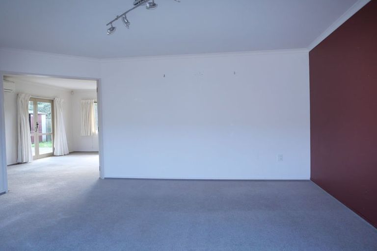 Photo of property in 9 Cabernet Close, Paraparaumu, 5032