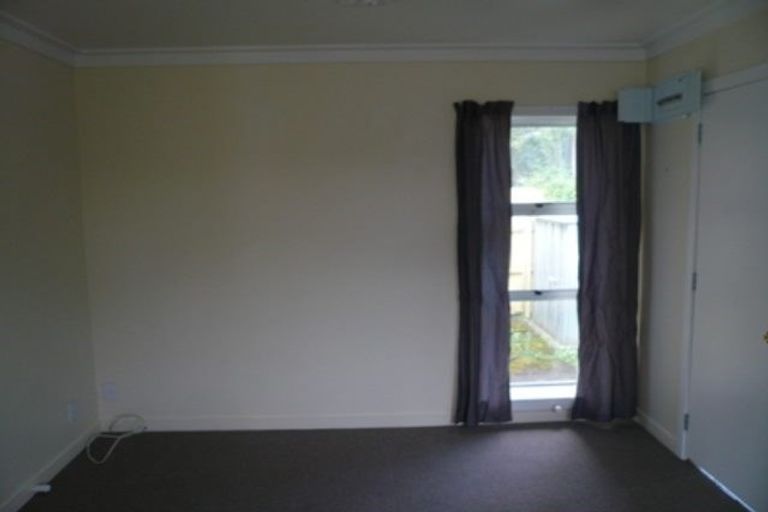 Photo of property in 2/12 Routley Drive, Glen Eden, Auckland, 0602