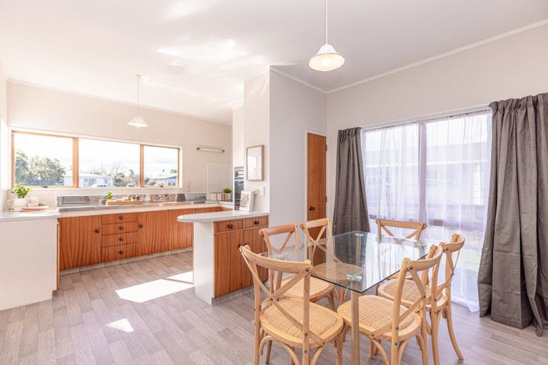 Photo of property in 34 Karamu Street, Tawhero, Whanganui, 4501