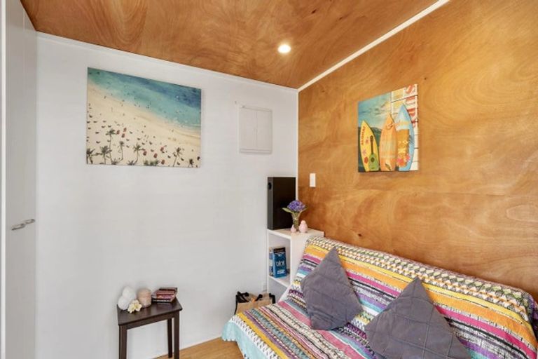 Photo of property in 6 Kakapo Way, Mangawhai, 0505