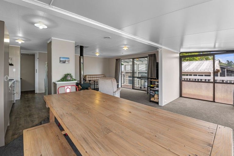 Photo of property in 18 Aoturoa Avenue, Rotoiti Forest, Rotorua, 3074