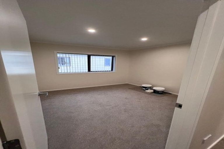 Photo of property in 35 Gebbie Street, Kinmont Park, Mosgiel, 9024