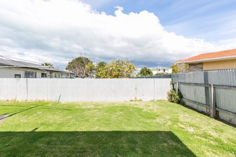 Photo of property in 4 Mcgregor Avenue, Pirimai, Napier, 4112