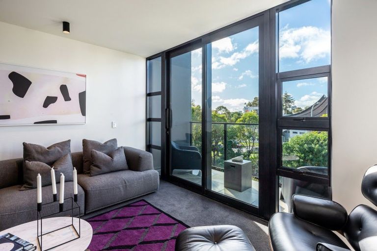 Photo of property in 411/8 Kingsland Terrace, Kingsland, Auckland, 1021