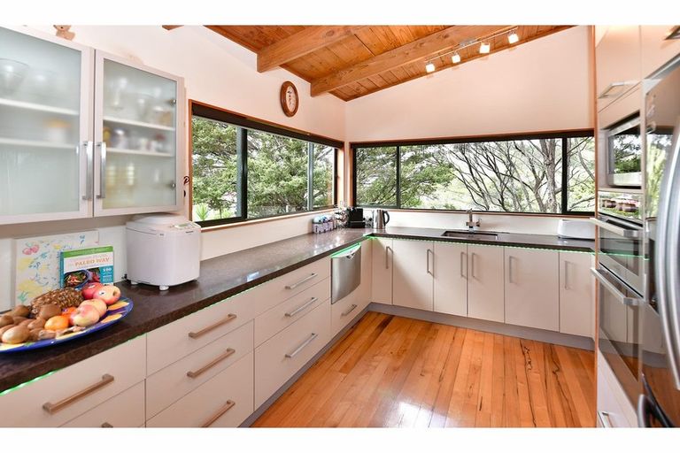 Photo of property in 24 Krippner Road, Puhoi, Warkworth, 0994