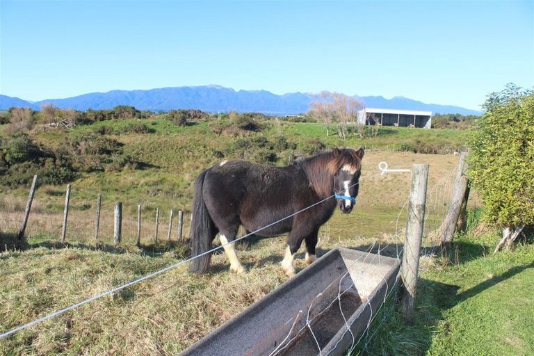 Photo of property in 1000 Wilsons Lead Road, Cape Foulwind, Westport, 7892