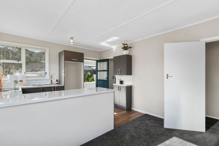 Photo of property in 16 Roberts Street, Wainuiomata, Lower Hutt, 5014