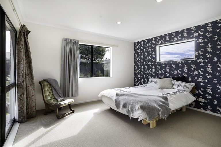 Photo of property in 10 Rexwood Estate, Carterton, 5713