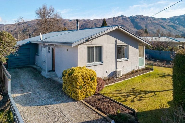 Photo of property in 83 Hazlett Street, Clyde, 9330