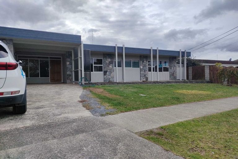 Photo of property in 52 George Point Road, Onerahi, Whangarei, 0110