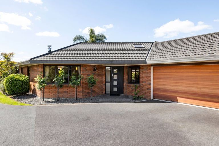 Photo of property in 10 Harrowfield Drive, Harrowfield, Hamilton, 3210